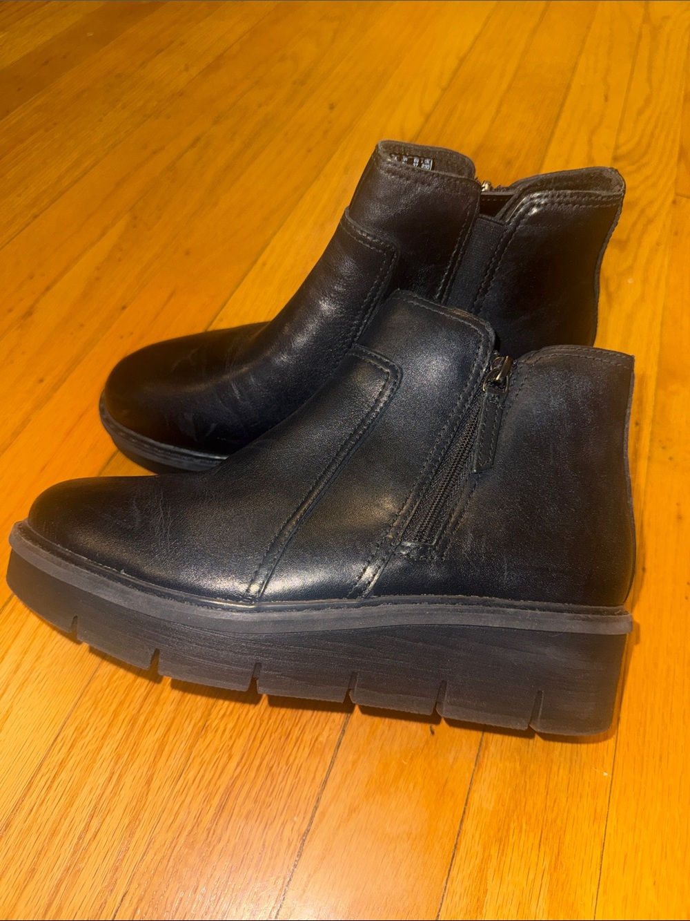 Clarks Black Airabelle Wedge Ankle Booties - Side Zip